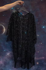 BLACK LACE FRINGE KIMONO