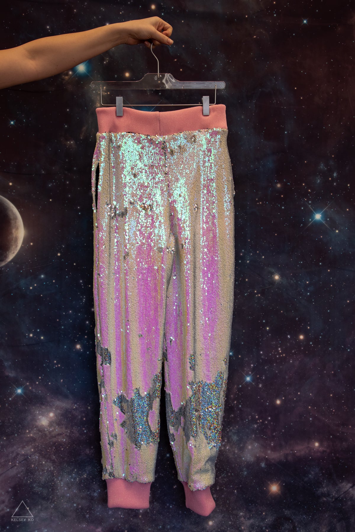 Molby The Label - The ultimate christmas party pants⚡️ Shop the Goldie reversible  sequin trousers //www.floor14fourteen.com | Facebook